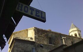 Hotel la Zambra Mancha Real